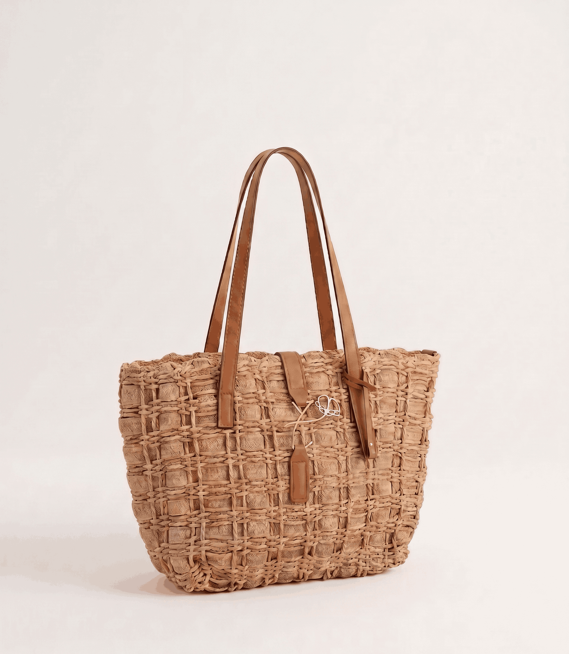 WICKER RECTANGULAR TOTE